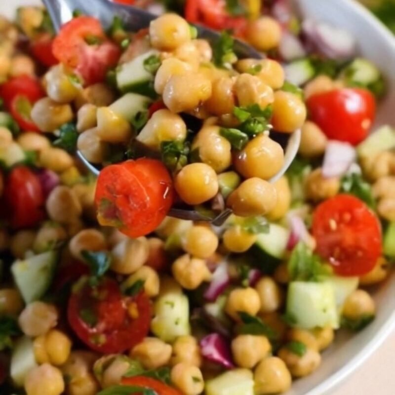 Healthy Chickpea Salad with Cucumbers and Tomatoes